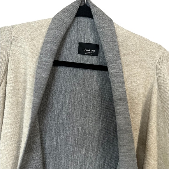 Zara Knit cream and grey thick cardigan. Size Medium - Picture 5 of 9